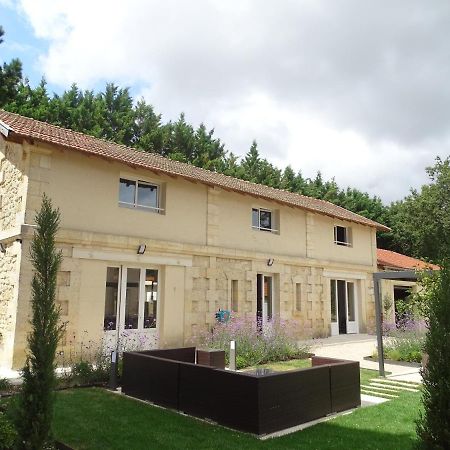 Villa Entiere Du Chateau Lacroix De Civrac 3 Ch, 3 Sdb, Piscine Xxl,Sauna, 4 Etoiles,7 Pers Buitenkant foto