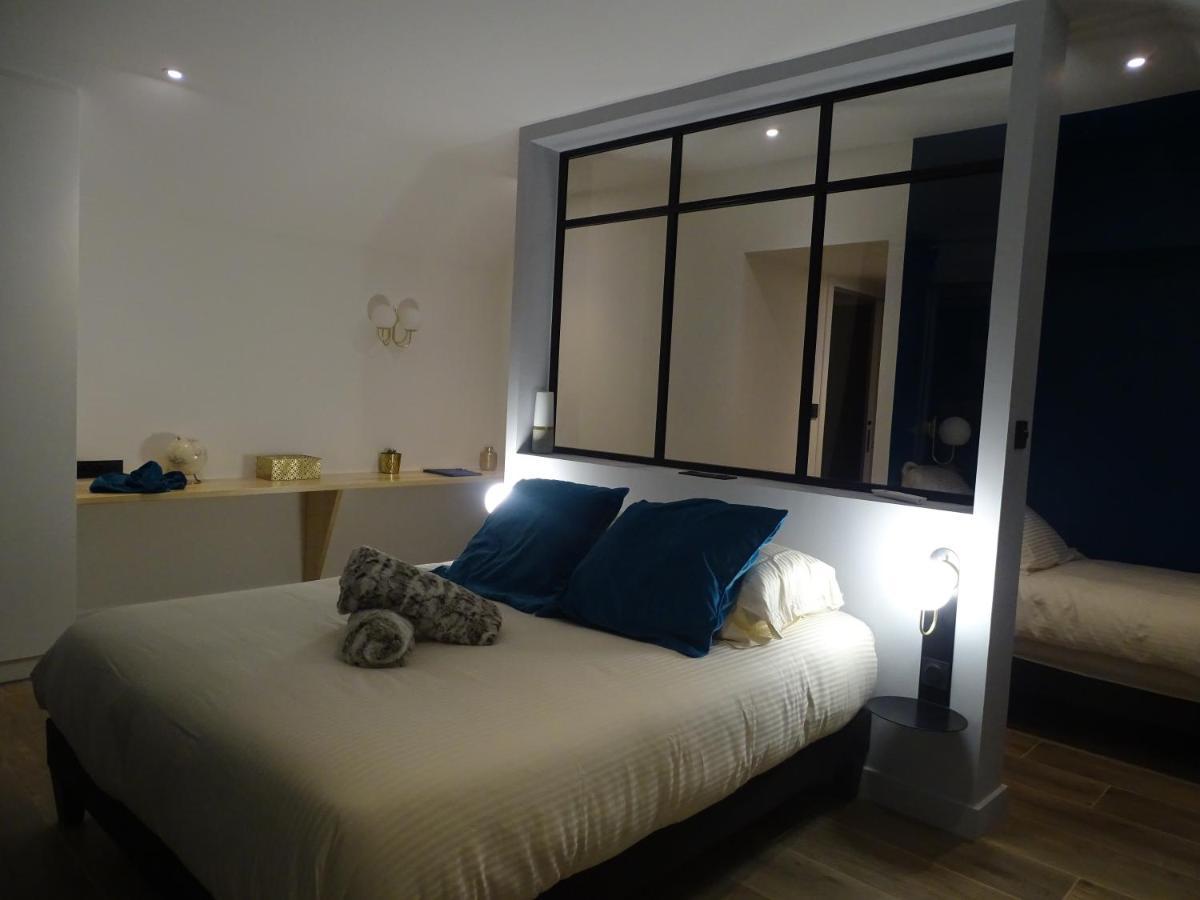 Villa Entiere Du Chateau Lacroix De Civrac 3 Ch, 3 Sdb, Piscine Xxl,Sauna, 4 Etoiles,7 Pers Buitenkant foto