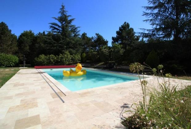 Villa Entiere Du Chateau Lacroix De Civrac 3 Ch, 3 Sdb, Piscine Xxl,Sauna, 4 Etoiles,7 Pers Buitenkant foto